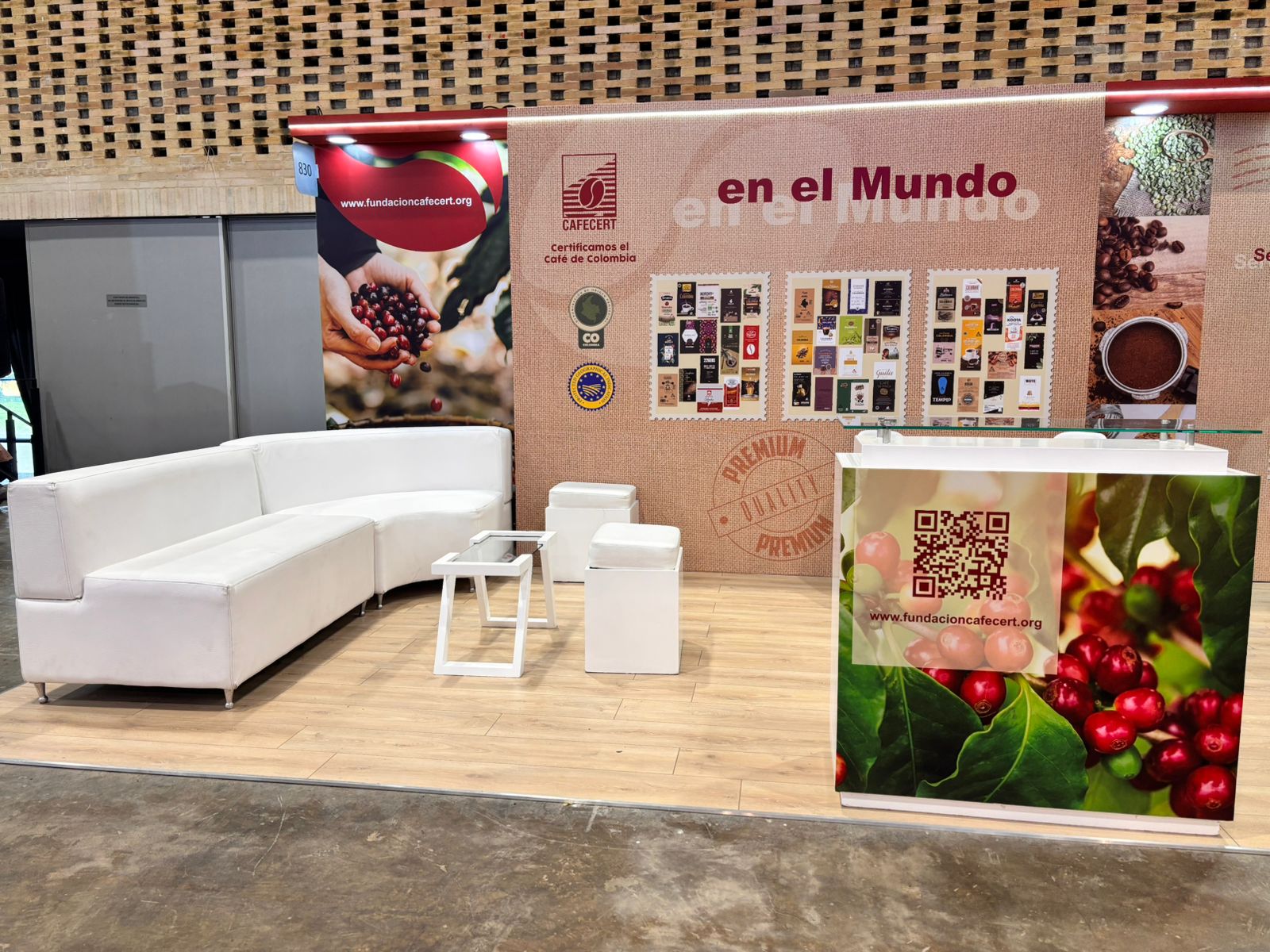 Stand personalizado CAFECERT